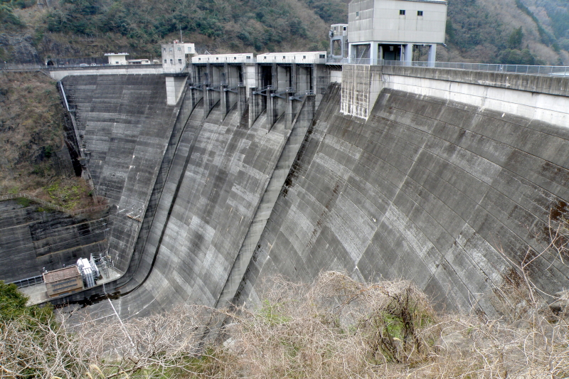 新成羽川ダム
