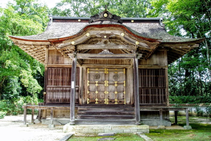 本山寺霊廟