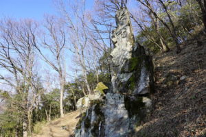 天柱岩